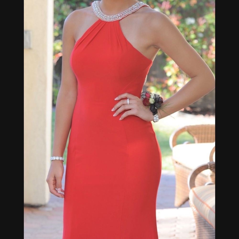 Prom Dress - Picture 2 of 5